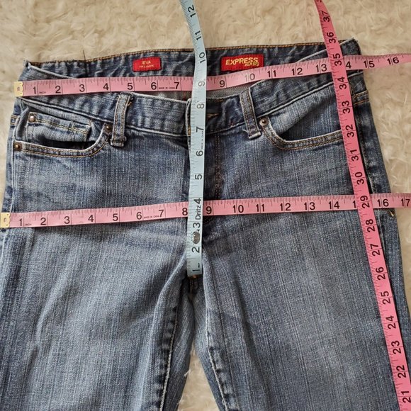 Express Eva Fit & Flare Size 6s - Picture 8 of 15